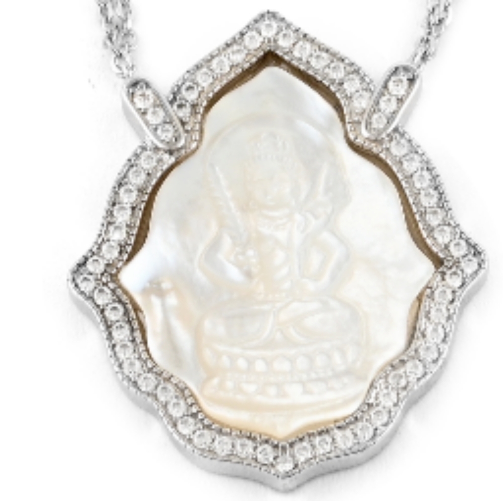 Gorgeous carved Buddha, mother of pearl w/simulated diamonds, 925ss